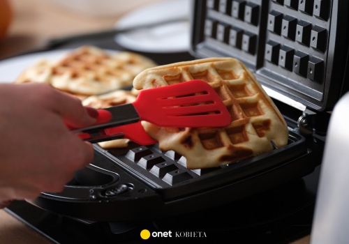 Czy można toster umyć wodą? Wyjaśniamy, jak go wyczyścić bez ryzyka