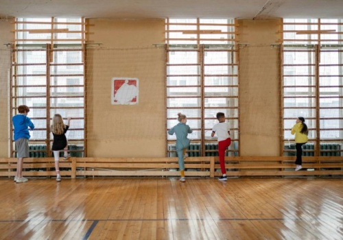 Dzieci dziś nie umieją biegać, skakać, łapać piłki. Resort sportu chce pilnych zmian