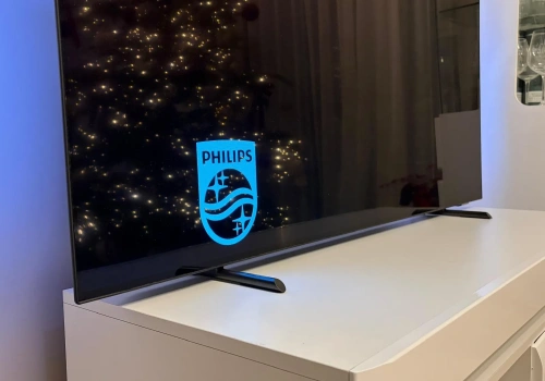 Nowości TV Philips Ambilight 2026. Obraz wychodzi poza ekran