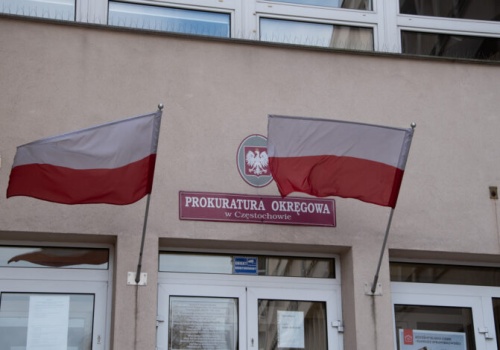 Częstochowa / Trzy osoby oskarżone o gwałty na dzieciach