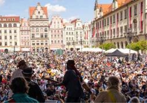 Organizatorzy Gitarowego Rekordu Świata odsłaniają kolejne karty: Klasyki rocka i Bob Marley