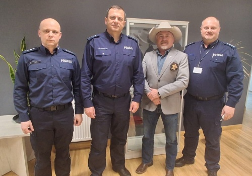 Amerykański szeryf w Krakowie. Policjanci rozmawiali o migracji, narkotykach i broni