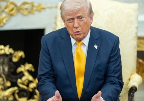 USA przyspieszają sprzedaż broni ZEA i Kuwejtowi. 