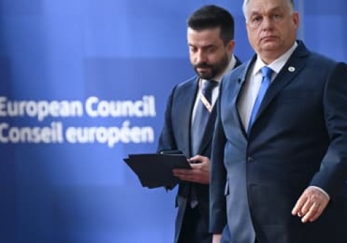 Szczyt UE. Orbán „przekracza czerwone linie” i „podważa wiarygodność UE”