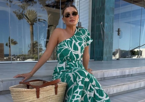 Lekka i przewiewna - Lidl sprzedaje idealną sukienkę na wiosnę za 41,93 zł. Też w Sinsay