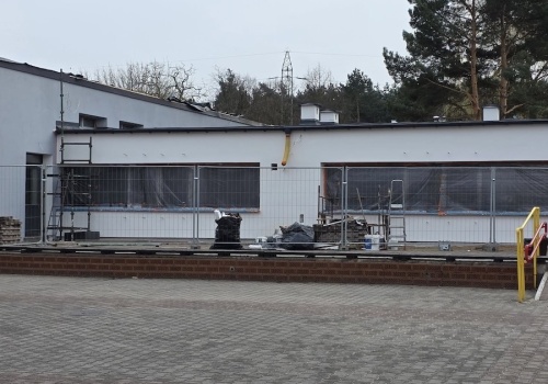 Trwa remont szkoły w Kazimierzu Biskupim. Koszt prac to ponad 5,1 mln zł