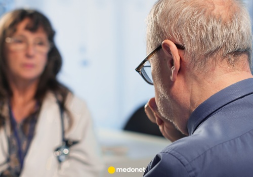 Wcale nie kaszel. To duszność jest najpoważniejszym objawem tej groźnej choroby