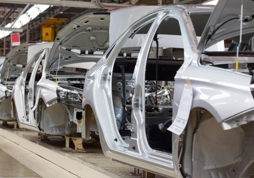 Szok w branży motoryzacyjnej. Znany dostawca zamyka dwie fabryki w Niemczech