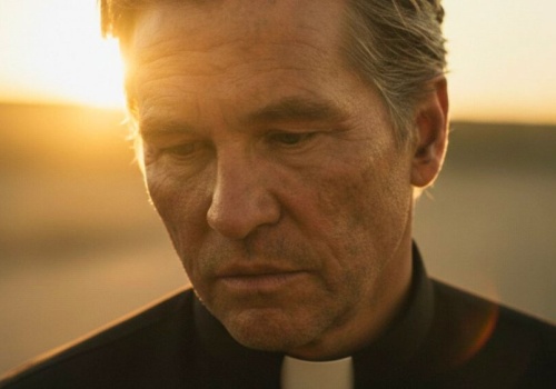 Val Kilmer w nowym filmie? Nie, to jego wersja AI i można zacząć się bać