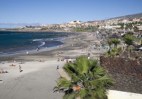 Wyspy Kanaryjskie zmieniają strategię turystyczną - mniej turystów, większe dochody