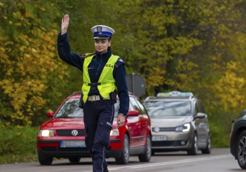 Za taki manewr nie będzie mandatu. Od razu zabiorą prawo jazdy