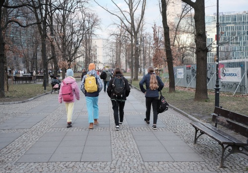 Dzień wagarowicza. Uczniowie nie zrywają się ze szkoły. Matka: Dyrektorka rozegrała to inaczej
