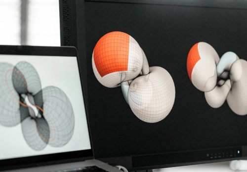 Ten problem geometrii opierał się od XIX wieku. Rozwiązały go dwa torusy