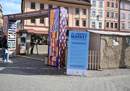 Kiermasz św. Józefa na Małym Rynku. Sprawdziliśmy ceny i ofertę (Galeria)