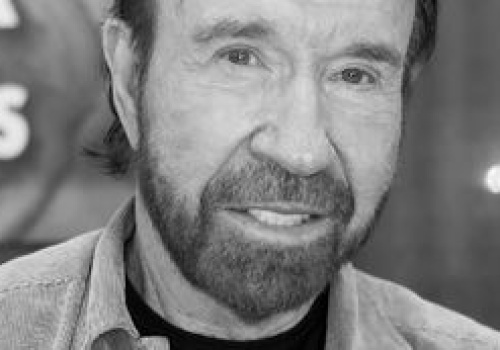 Chuck Norris nie żyje. Miał 86 lat