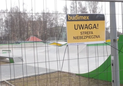 Nowy skatepark w Jaworznie jeszcze nie skończony a już do naprawy