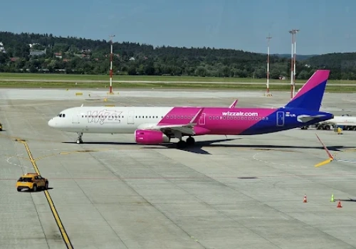 Wizz Air zwiększa ofertę z Krakowa o 40 proc. Ponad 1,8 mln miejsc w sezonie letnim