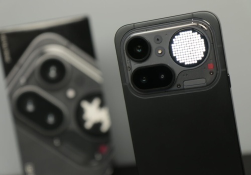 Recenzja Nothing Phone (4a) Pro. Ależ to jest sensowny smartfon