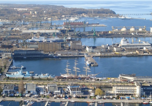 Z Bałtyku na Pacyfik. Port Gdynia i tajwański gigant łapią wspólny kurs