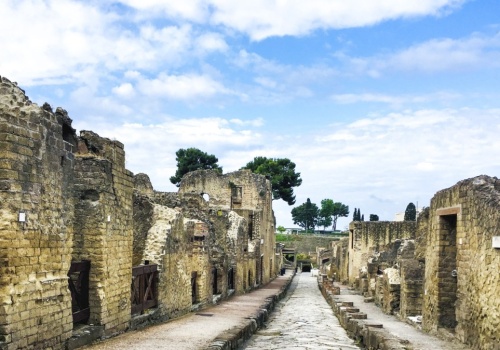 Naukowcy znaleźli w Pompejach ślady broni przypominającej karabin maszynowy