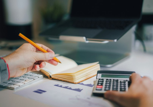 Odkładanie na przyszłość dziecka jest bez sensu. Pieniądze tracą na wartości