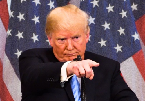 Trump wściekły na sojuszników NATO i szaleje w sieci. 