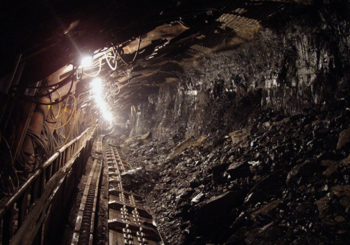 Gaz znika z rynku, węgiel wraca do łask. Wojna wywraca globalną energetykę