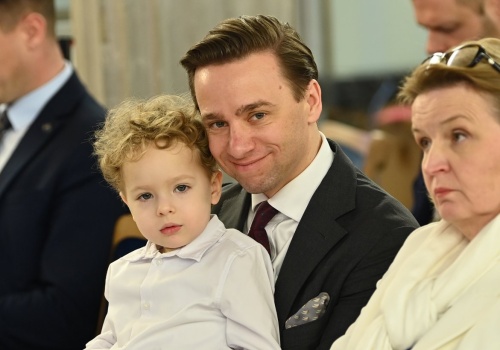 W kwestii polityki demograficznej potrzebujemy realnego programu, determinacji i wiary w sukces