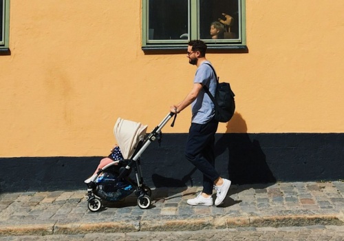 Kindergeld od 2027 roku. Koniec biegania po urzędach z dzieckiem na ręku