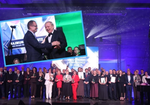 Opolskie Laury Umiejętności i Kompetencji przyznane. Rajmund Adamietz z nagrodą księcia Jana Dobrego