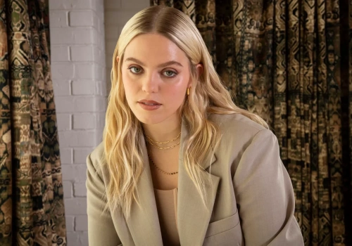 5. sezon The Morning Show z kolejną osobą w obsadzie. Znacie ją z Mean Girls