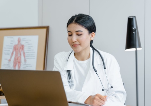 Przedwczesna menopauza zwiększa ryzyko chorób serca o 40% – wyniki dużego badania