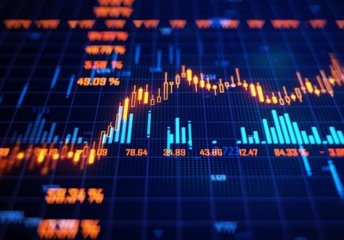 Polskie płace rosną coraz wolniej, Fed dał na wstrzymanie i wielka przecena złota