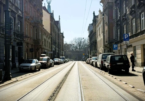 Parkowanie na ul. Długiej tylko dla mieszkańców? Pojawiły się wątpliwości