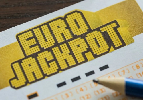 Polak rozbił bank w Eurojackpot. Kupił los za grosze, do końca życia nie musi już pracować