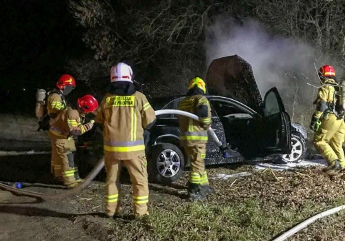 Gasili samochód w Kowalewie Sołectwie