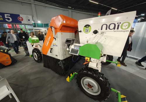 Naio Orio uzbrojony w laser walczy z chwastami bez grama chemii