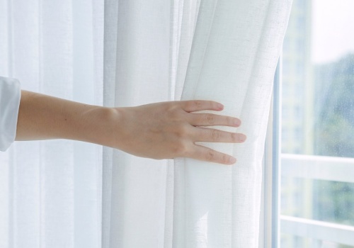 Dodaj do firanek podczas prania. Będą idealnie gładkie bez prasowania