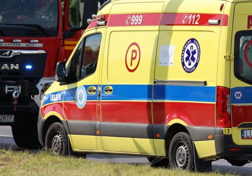 Wypadek na drodze krajowej nr 48 w Kocku. Trzy osoby poszkodowane, trasa zablokowana