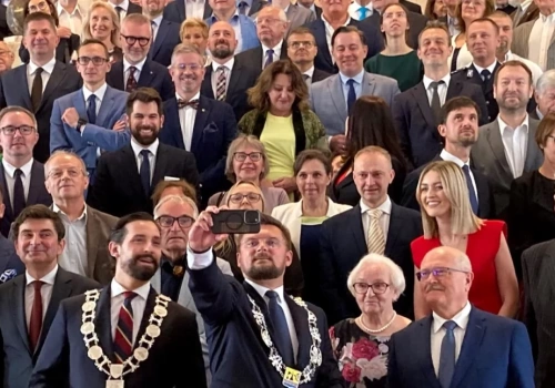 Organizacja pozarządowa stworzyła serwis, który gromadzi informacje o tym, gdzie pracują radni. W Katowicach ciekawych danych z pewnością nie zabraknie