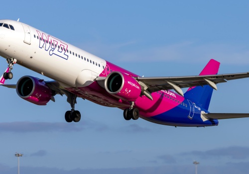 Wizz Air: Sześć nowych połączeń, ale też cięcia w siatce