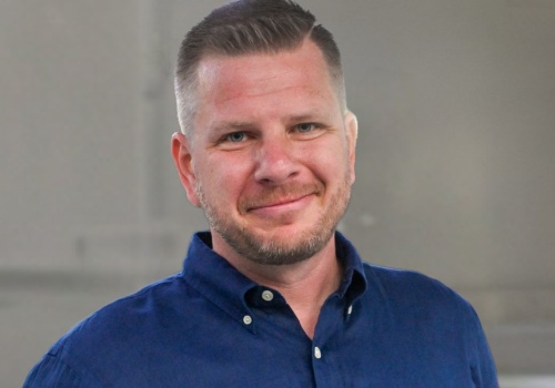 TYLKO U NAS. Debiut Filipa Chajzera w 