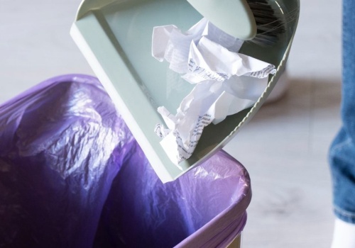 Wystarczy kawałek kartonu i problem znika. Ten jeden dodatek w koszu robi ogromną różnicę