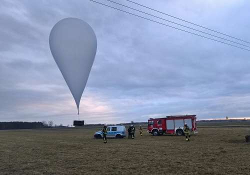 Balony przemytnicze pod Łomżą. Wezwano strażaków