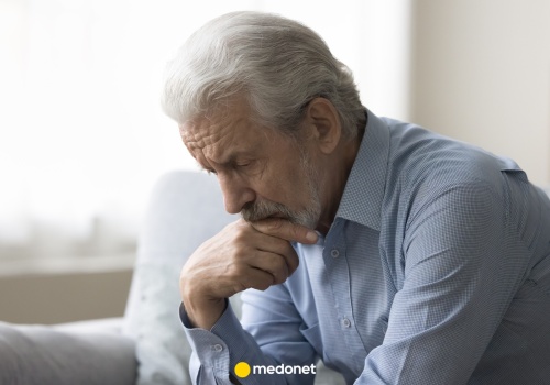 Niepozorne objawy we wczesnym stadium alzheimera. Łatwo je zignorować