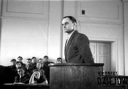 Razi­li prądem, łamali palce, wybijali zęby. To była codzienność w NKWD