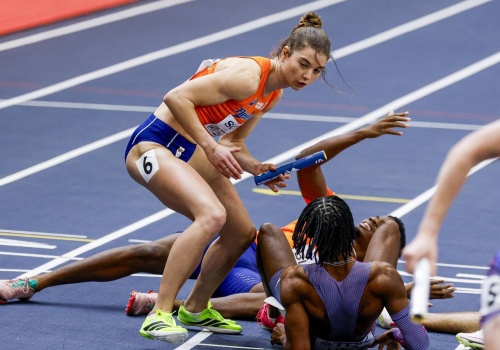 Stracili medal w wielkim chaosie. Biegła bez buta i z dużą raną na brzuchu