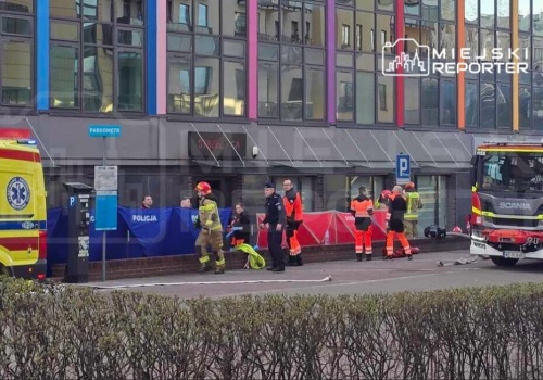 Tragiczny pożar na Ursynowie! Nie żyją 4 osoby, jedna osoba w stanie krytycznym! W akcji śmigłowiec LPR