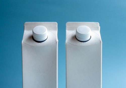 Gdzie wyrzucać kartony po mleku? Aż 42 proc. Polaków wciąż się myli