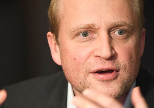 Piotr Adamczyk ujawnił prawdę o zarobkach w Hollywood. Ludziom aż oczy wyjdą na wierzch